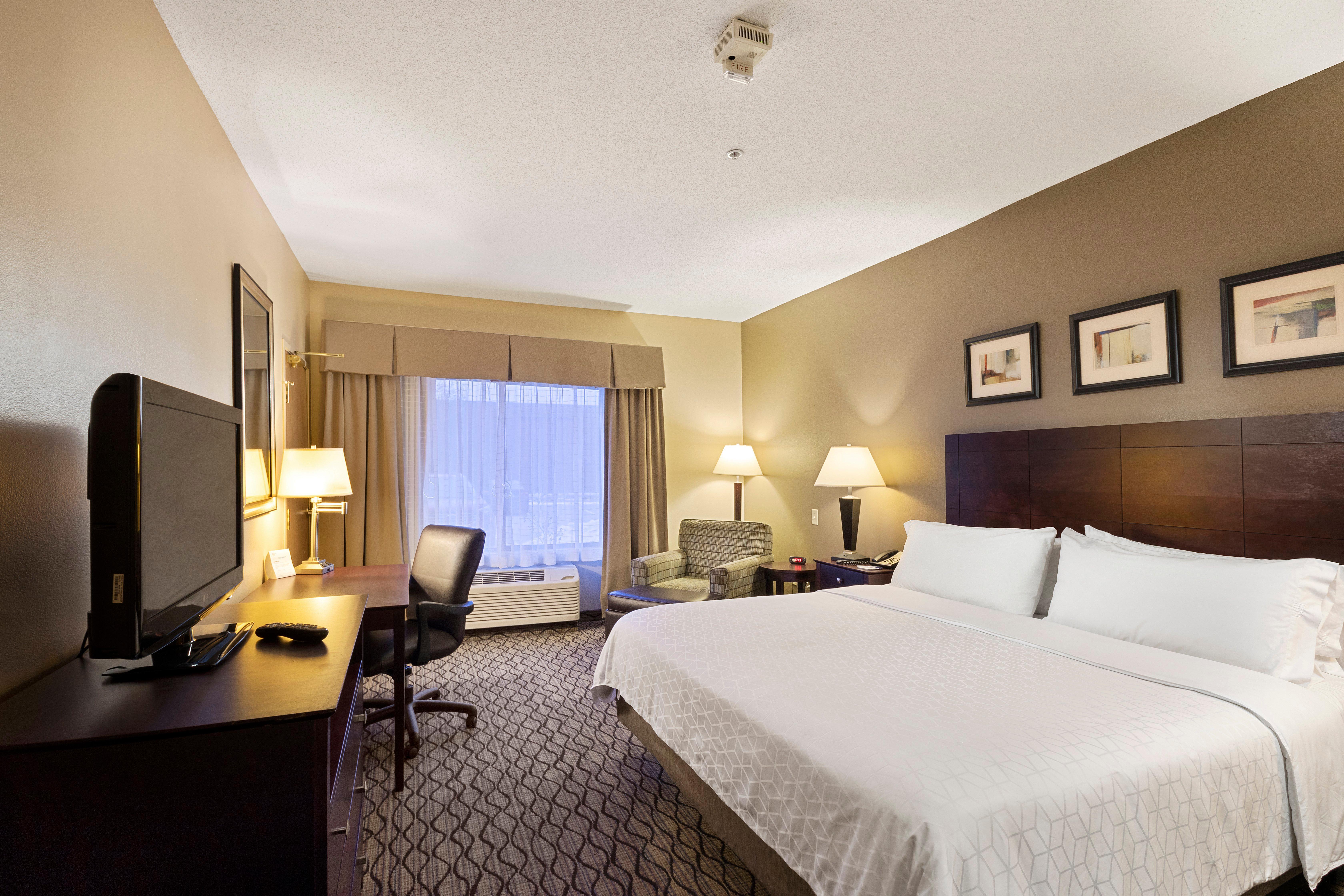 Holiday Inn Express Bloomington West By Ihg Exterior foto