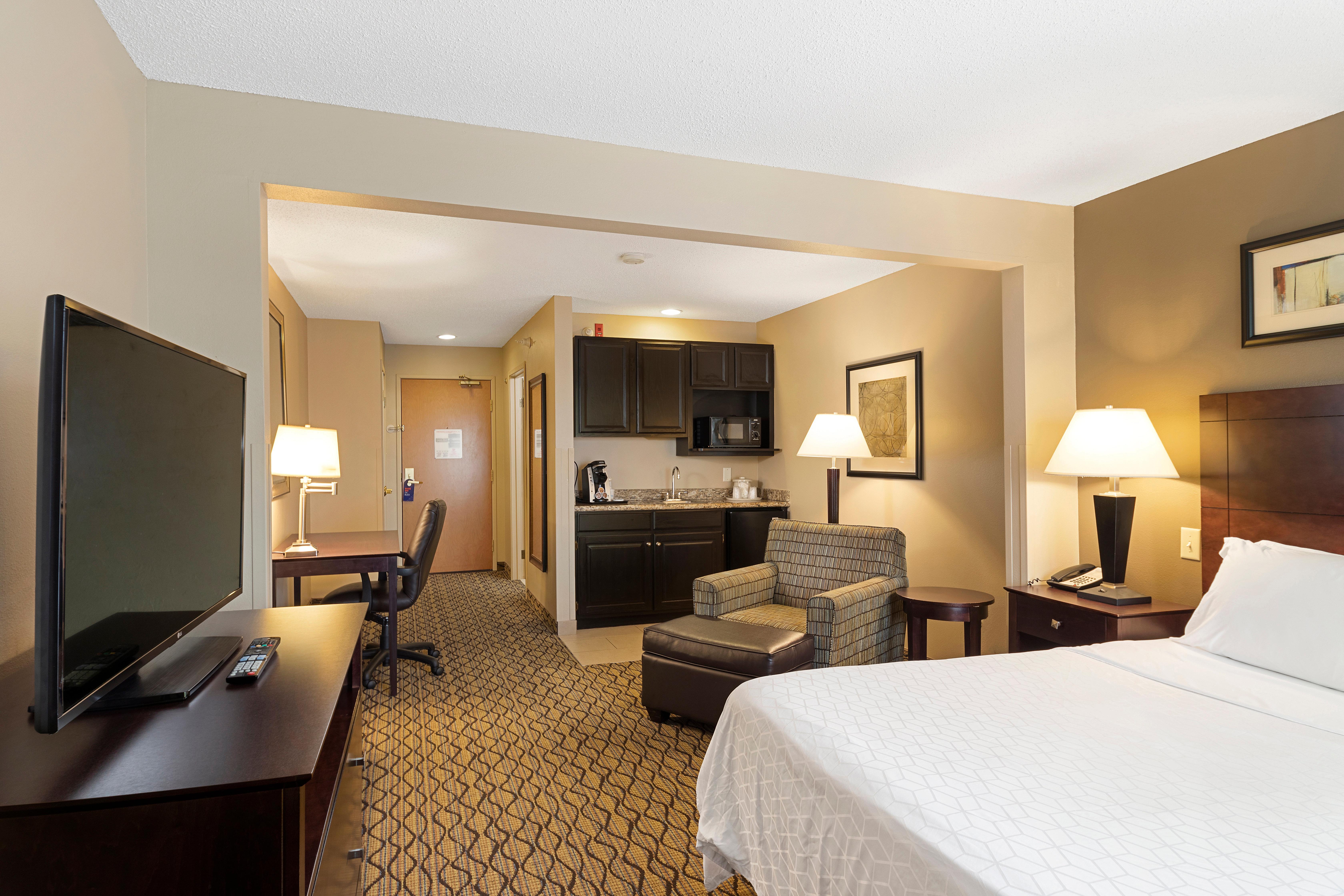Holiday Inn Express Bloomington West By Ihg Exterior foto